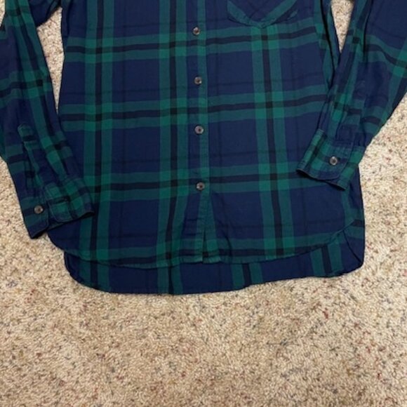 Old Navy Classic Green/Navy Plaid Lightweight Flannel Button Down Shirt - XS - Picture 3 of 6